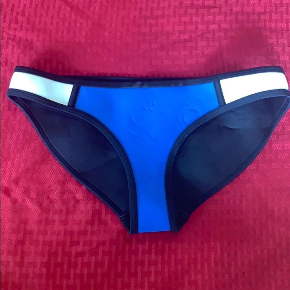 Triangl bikini bottom